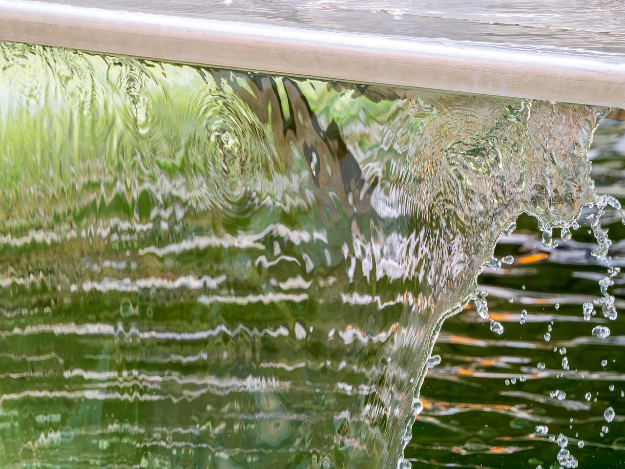 髪の水分補給の方法